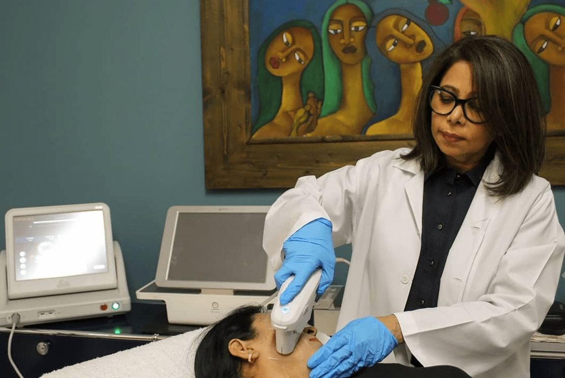 A laser treatment at the clinic